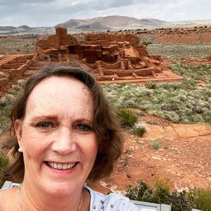 Meet your Posher, Debra